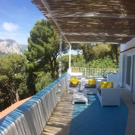 بيت للعطل La Lampara Di Tuoro *